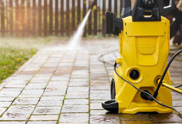 Best Roof Washing  in Highlands, TX